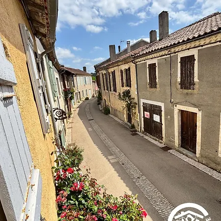 La Des Tours 3* بيران